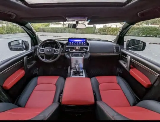 Toyota Land Cruiser VXR 2010