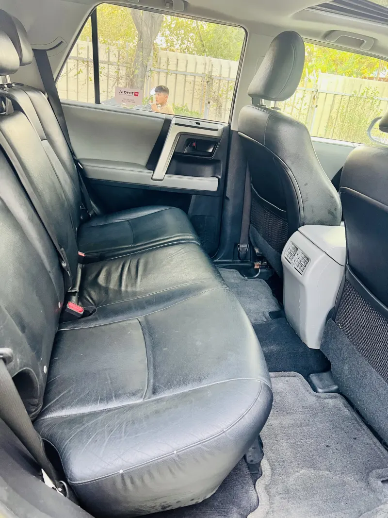 TOYOTA 4RUNNER 2010