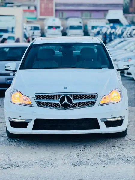 Mercedes-Benz 2014