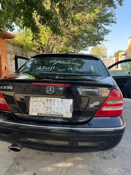 Mercedez Benz 2005