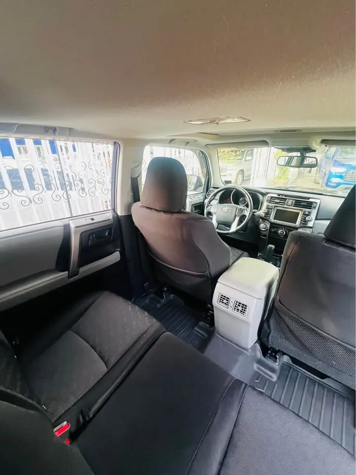Toyota 4 Runner 2010