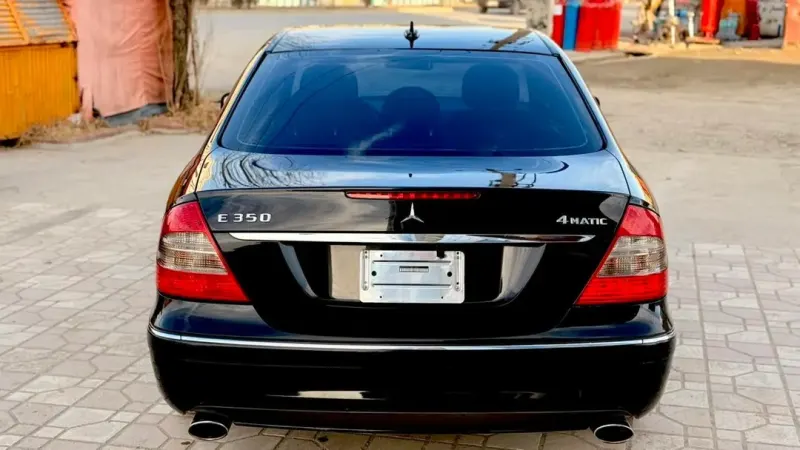 Mercedes-Benz E350 2009