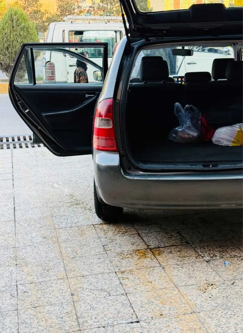 Toyota Fielder 2005