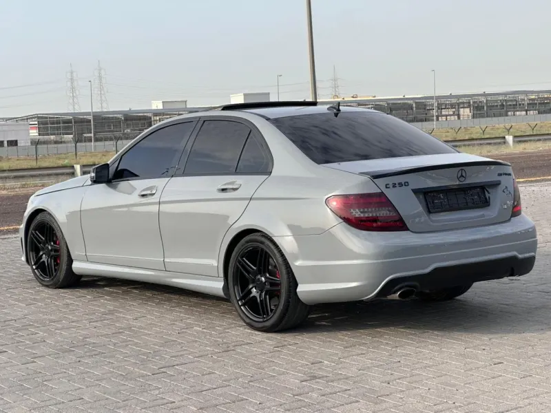 Mercedes-Benz C250 2014