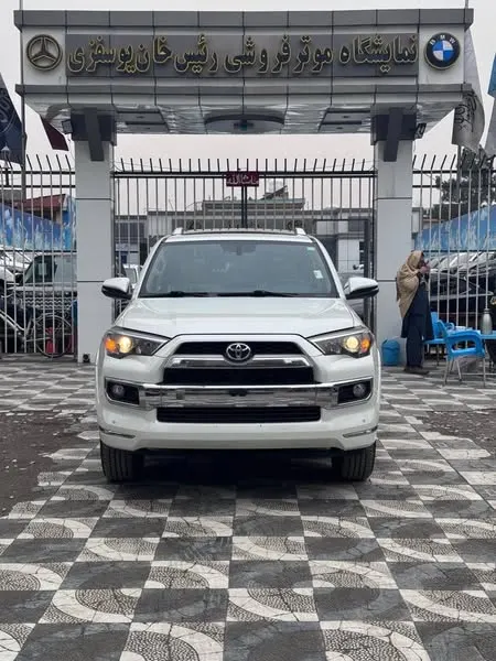 Toyota 4Runner Limited 2018