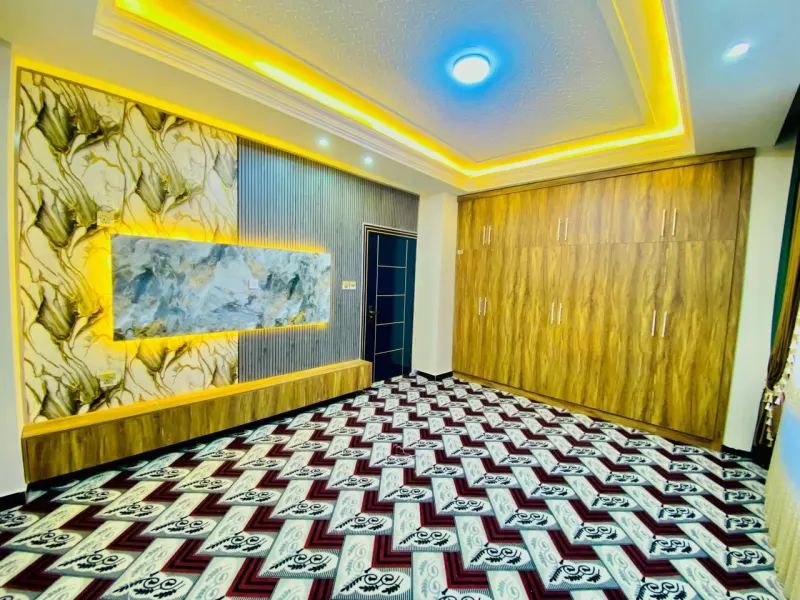 Furnished apartment for sale, 5 bedrooms, 210 m², Shahr-e Naw, Kabul
