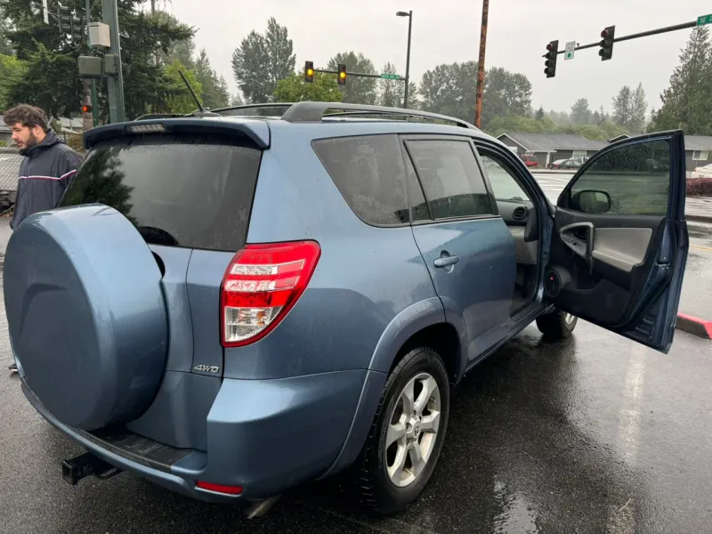 Toyota RAV4 Limited