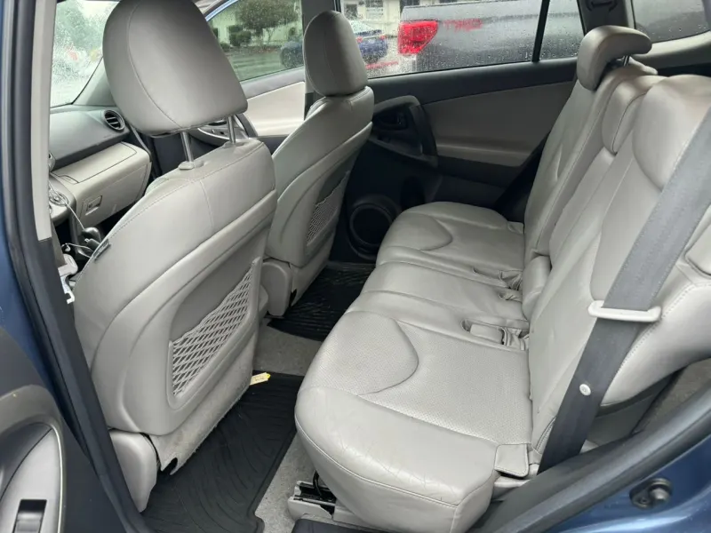 Toyota RAV4 Limited
