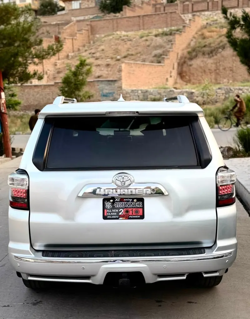 Toyota 4Runner SR5 2010