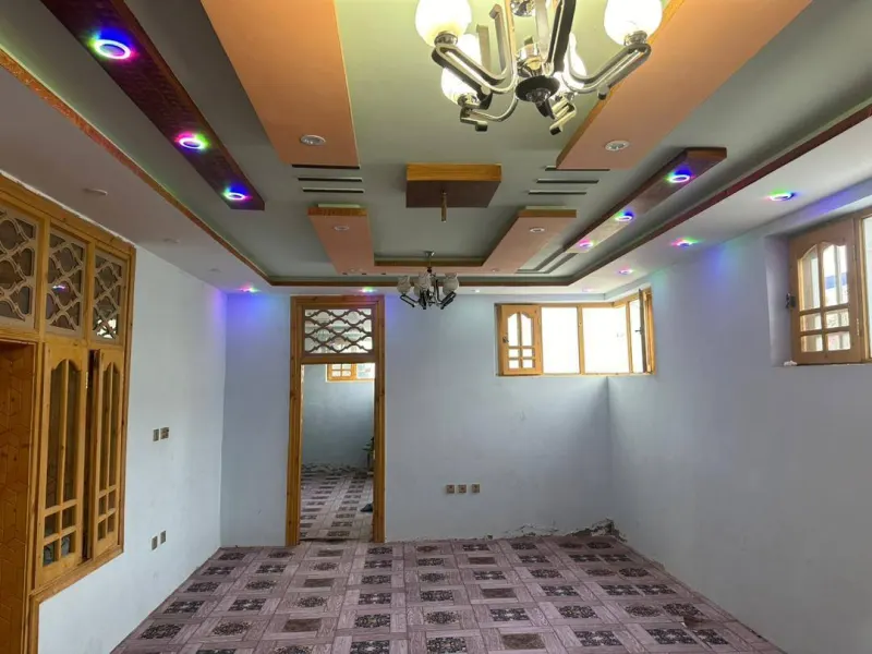 3-storey house for sale, 9 rooms, 500 m², Aino Mina