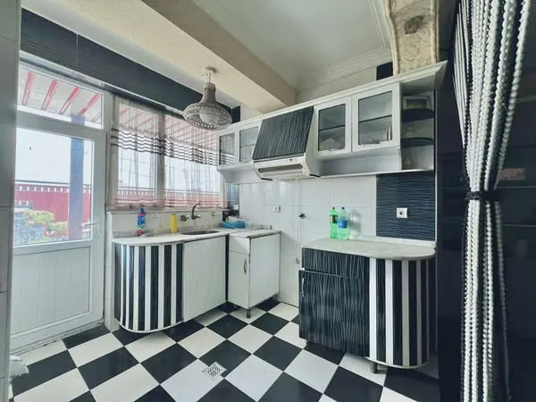 Apartment for sale, 5 rooms, 250 m² with roof terrace, 5th floor, Kabul