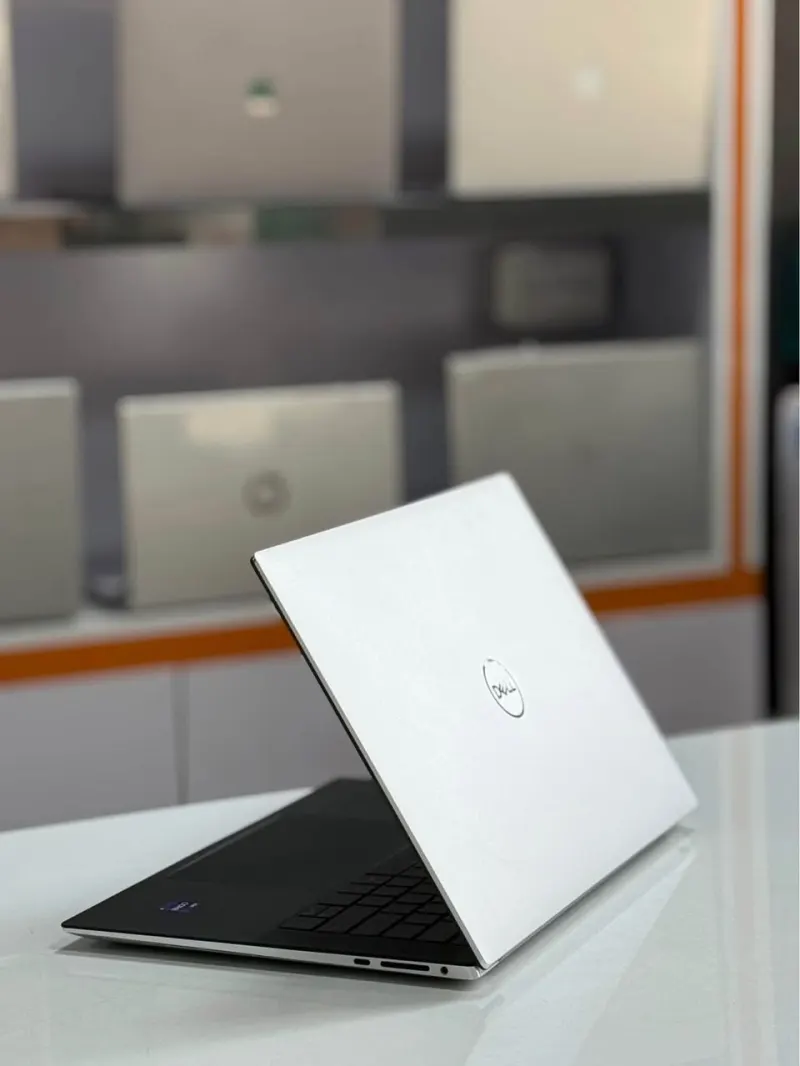Laptop Dell XPS 15 For Sale