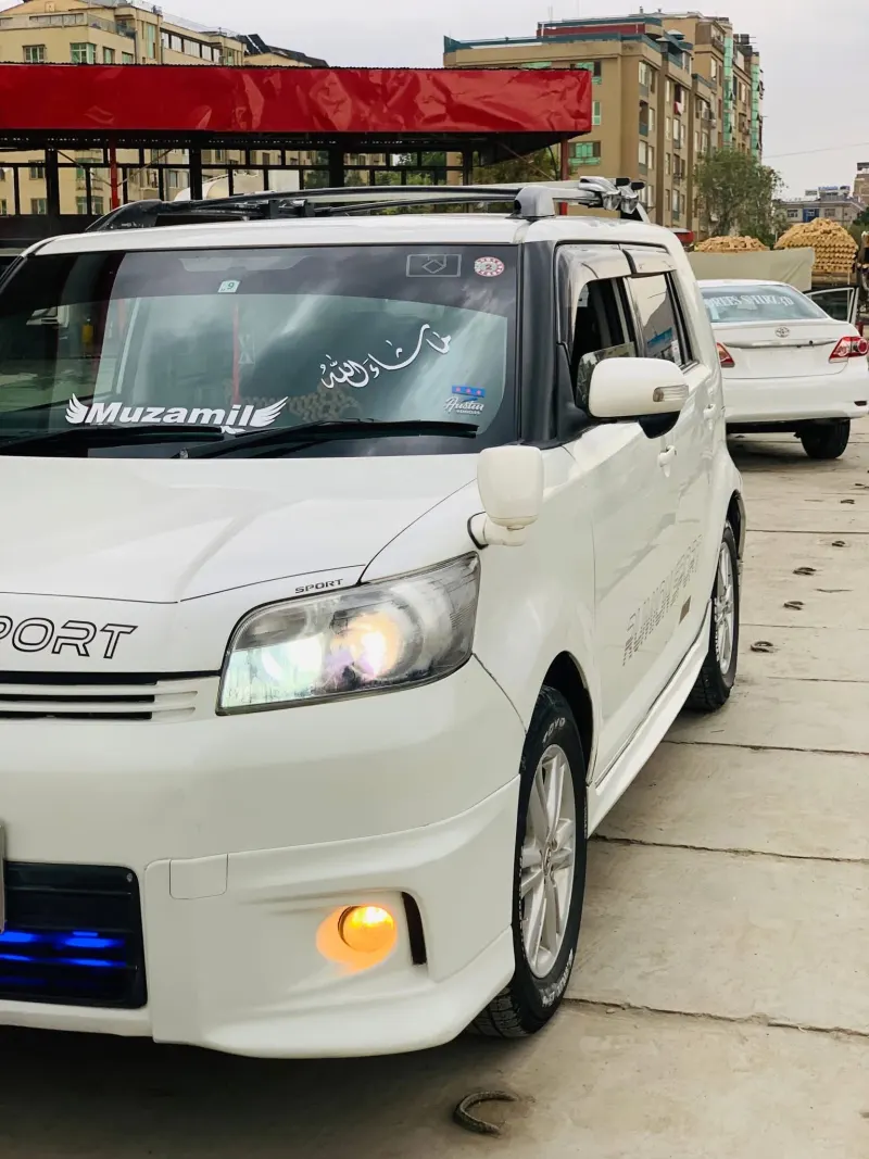 Toyota Corolla Rumion 2010