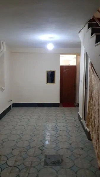 House for sale, 4 rooms, 300 m², District 7