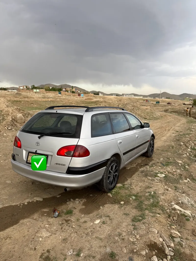Toyota Avensis 1999