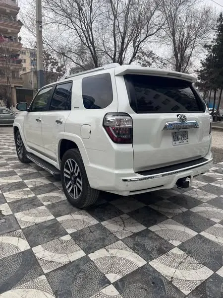 Toyota 4Runner Limited 2018