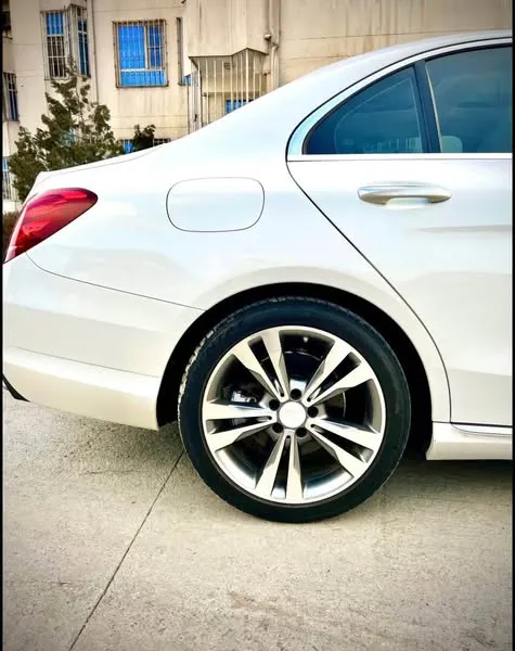 Mercedes-Benz 2016