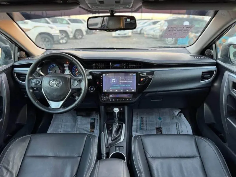Toyota Corolla 2015
