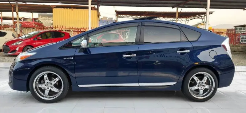 Toyota Prius G 2013