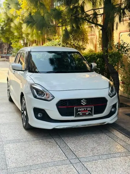 Suzuki Swift RS Hybrid 2018