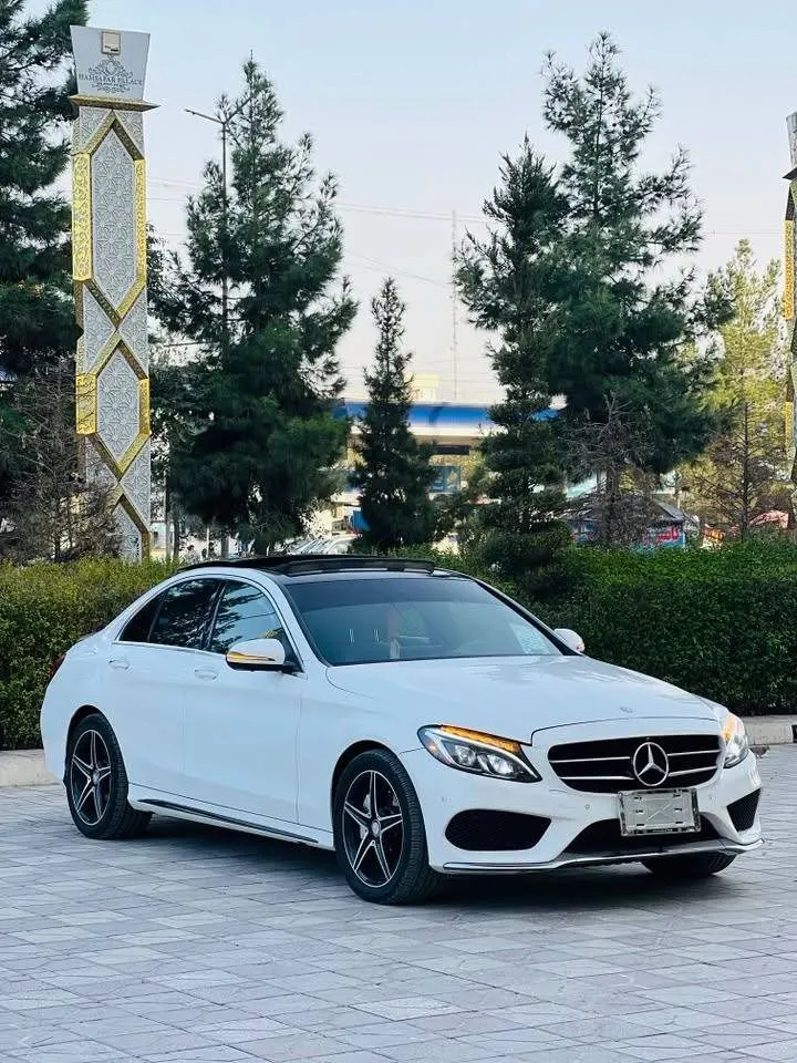 Mercedes-Benz C300 4Matic 2016