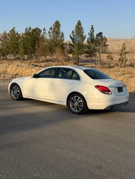 Mercedez Benz 2016