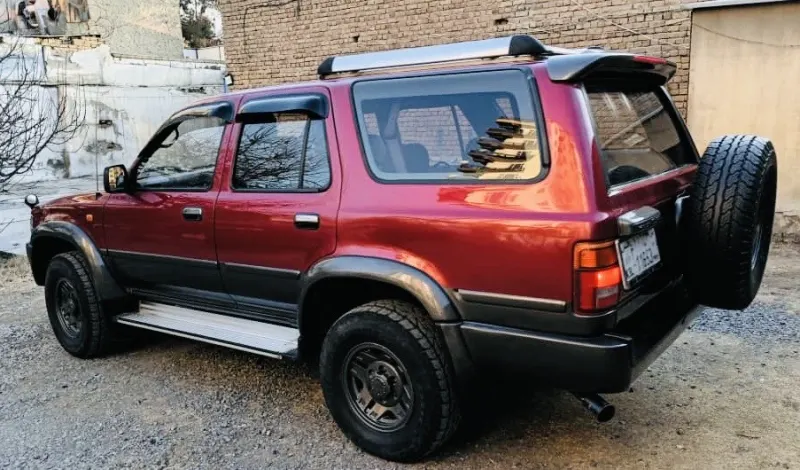 Toyota Hilux Surf 1994