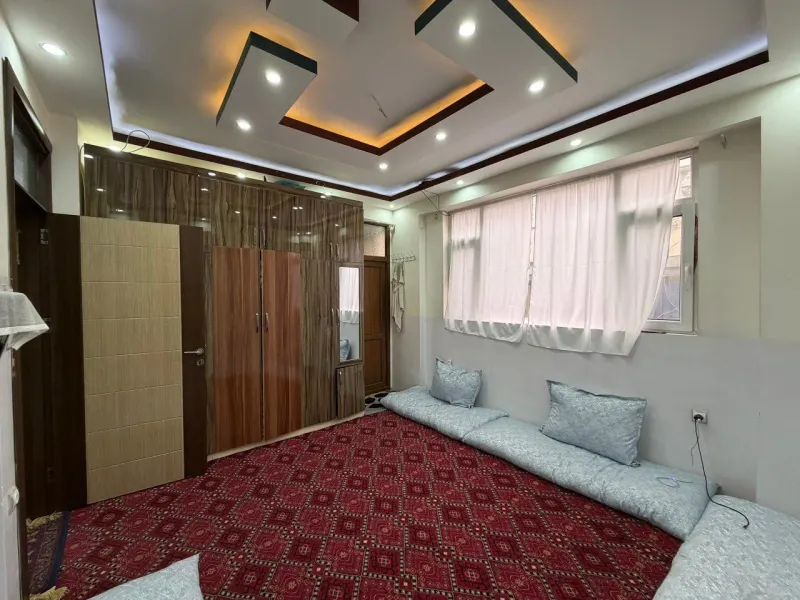 New apartment with shop for sale, 3 rooms, 120 m², 1st floor, near Traffic Square