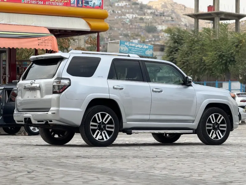 TOYOTA 4RUNNER LIMITED AMERICAN 2016