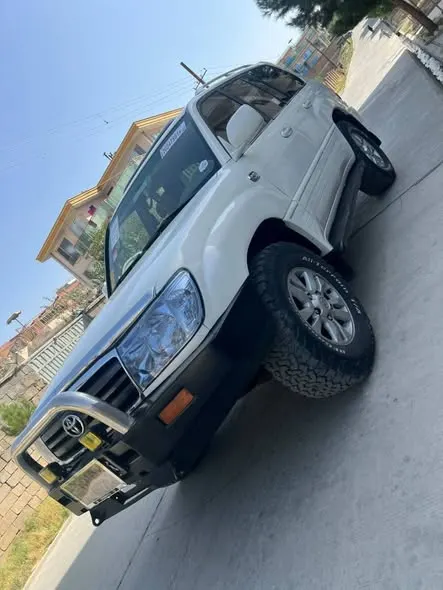 Toyota Land Cruiser 1999