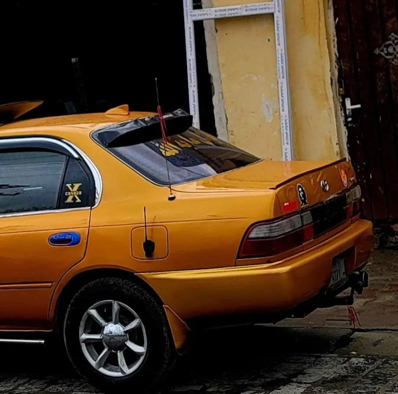 Toyota Corolla Shoqi 5A 2011