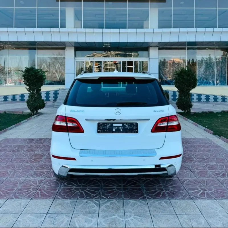 Mercedes-Benz 2015