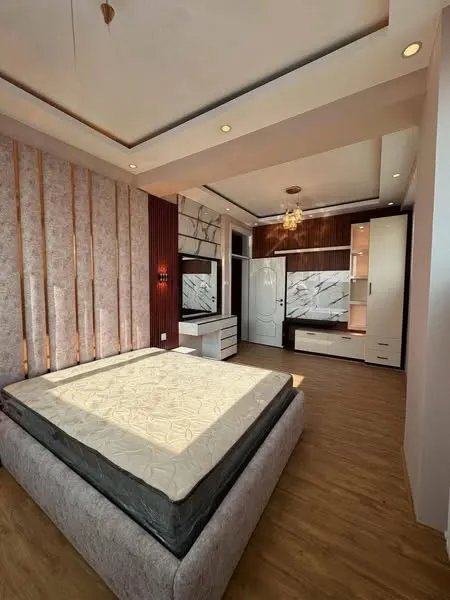 Furnished apartment for sale, 5 rooms, 175 m², 6th floor, Qala-e Fatullah, Kabul