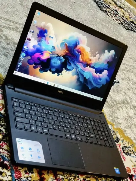 Laptop DELL Vostro
