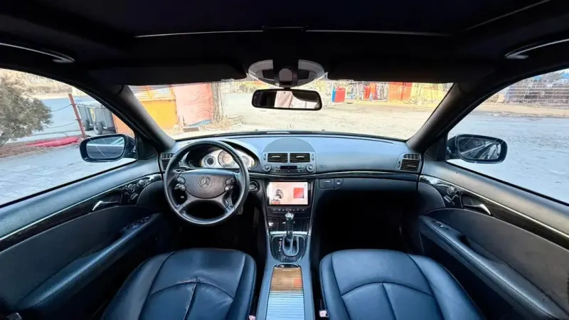 Mercedes-Benz E350 2009
