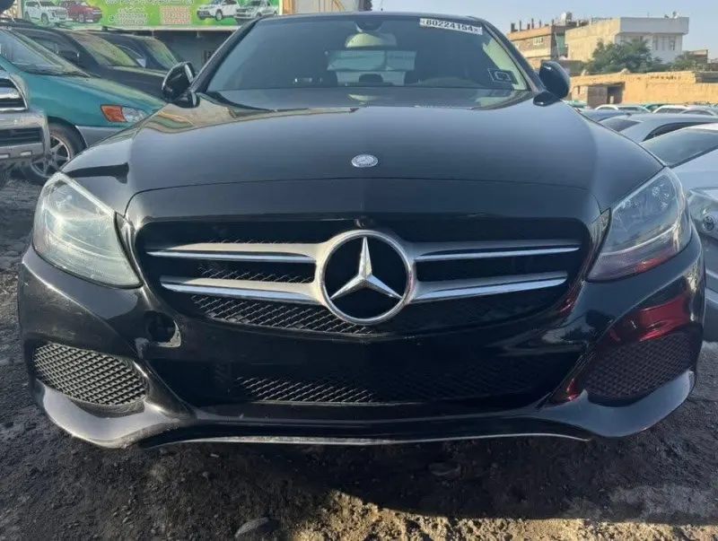 Mercedes-Benz C300 2016