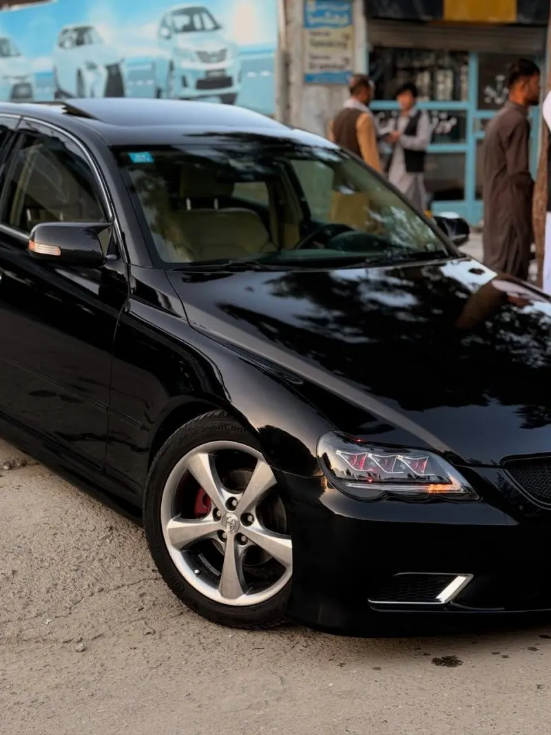Toyota Mark X Vertiga 2008