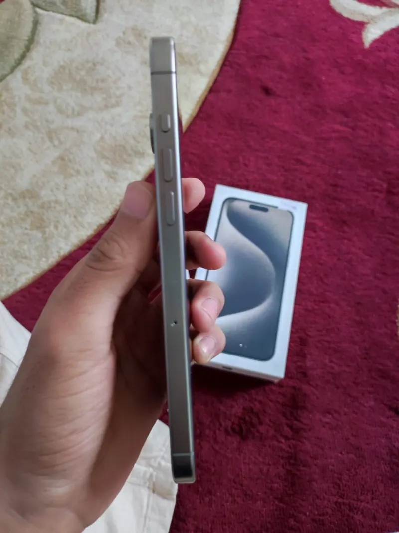 Iphone 15 pro max Mobile